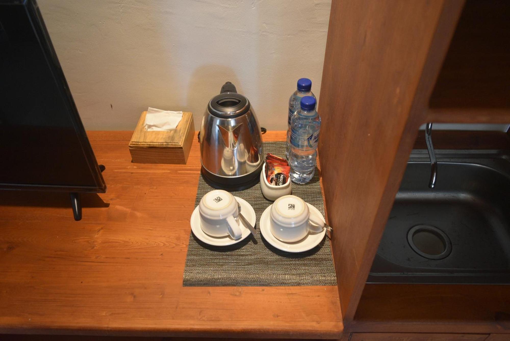 Ketut Joglo Guest House นูซาดูอา ภายนอก รูปภาพ