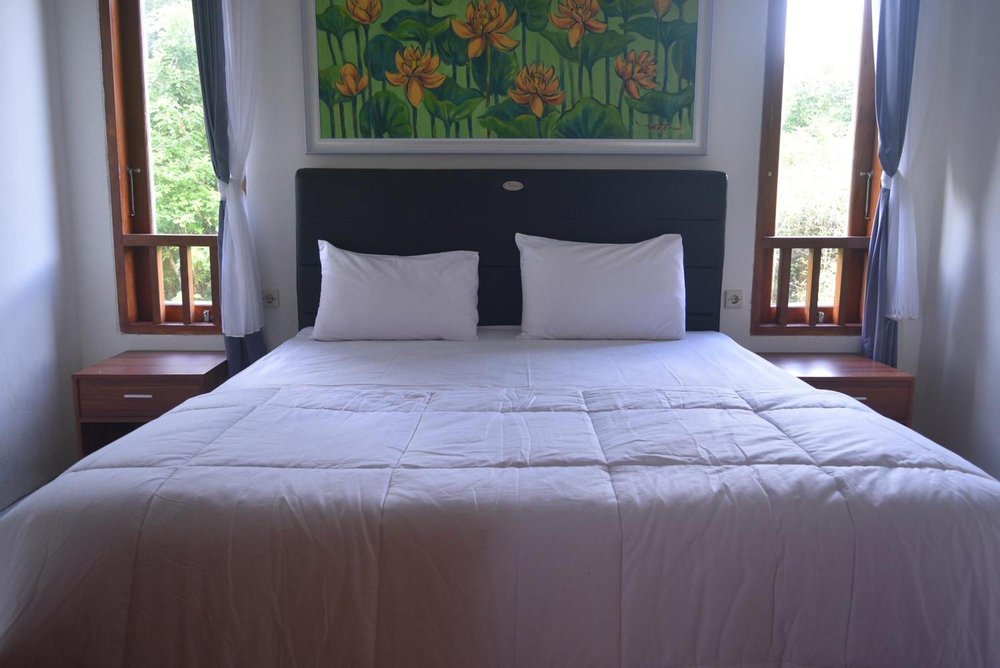 Ketut Joglo Guest House นูซาดูอา ภายนอก รูปภาพ