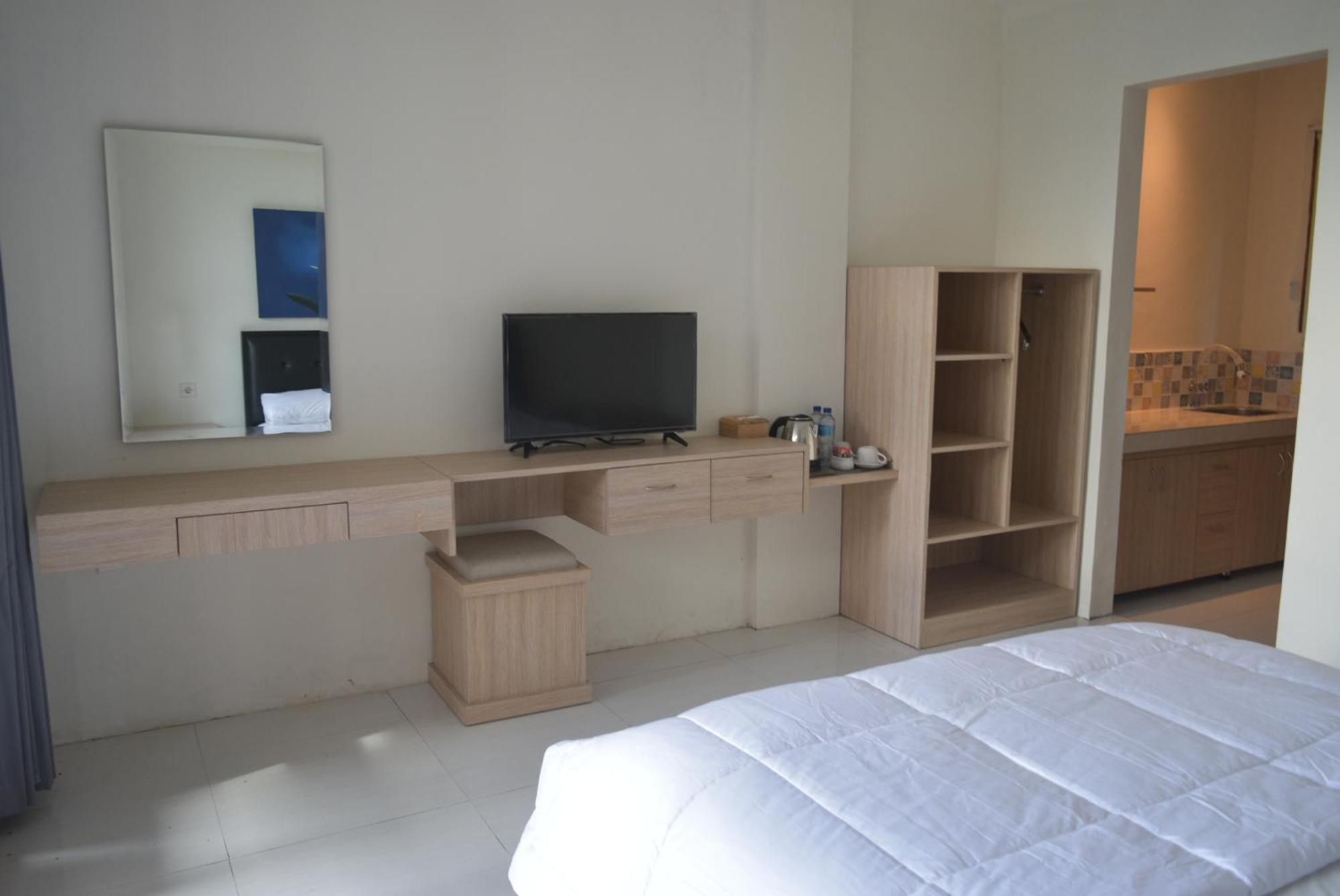 Ketut Joglo Guest House นูซาดูอา ภายนอก รูปภาพ